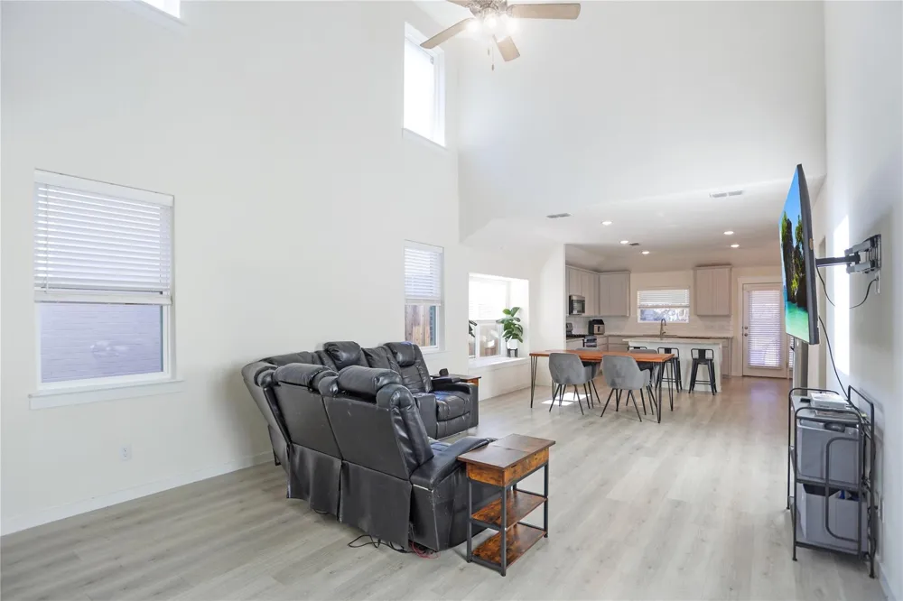 2509 Mistflower Melissa, TX 75454