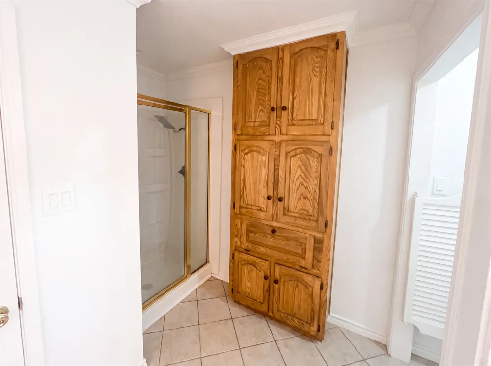 120 Rs County Road 1623 Lone Oak, TX 75453