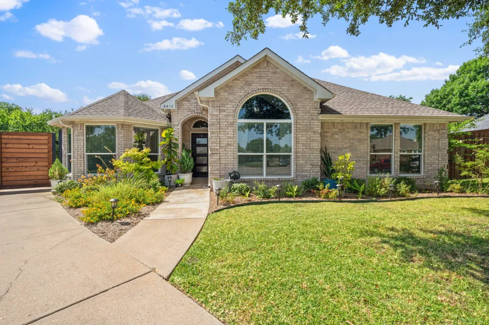 6402 Bluebonnet Drive Rowlett, TX 75089