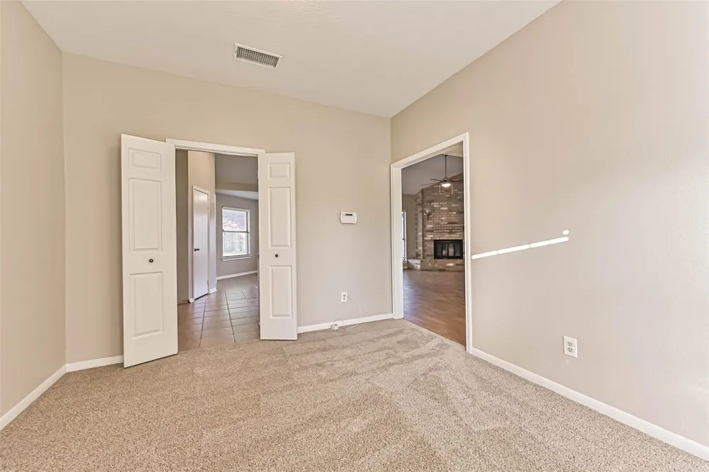 1504 Windsor Drive Friendswood, TX 77546