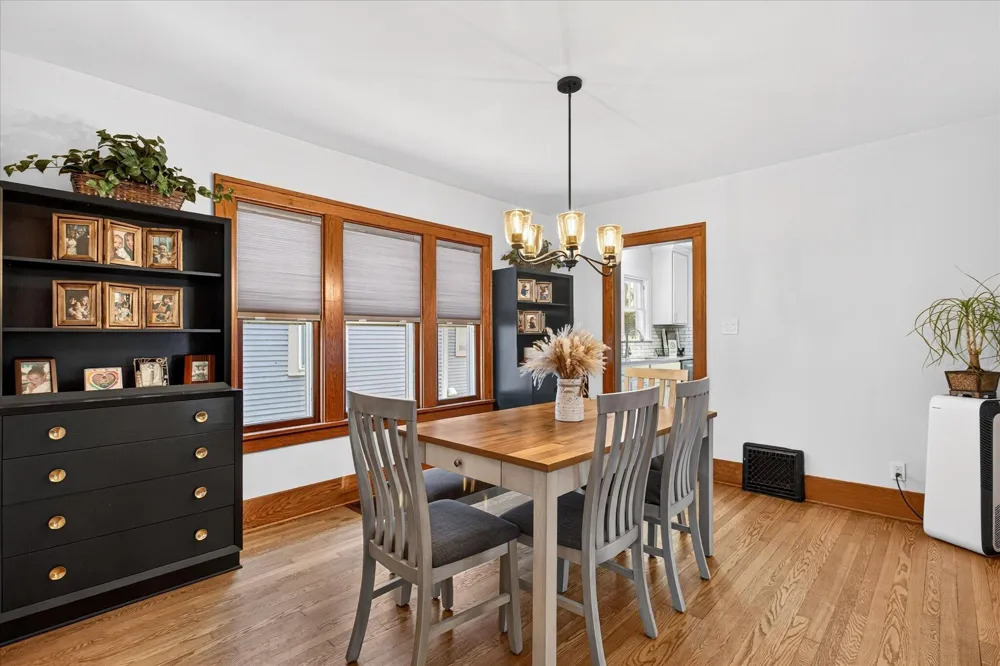 903 Lewis Avenue St. Joseph, MI 49085