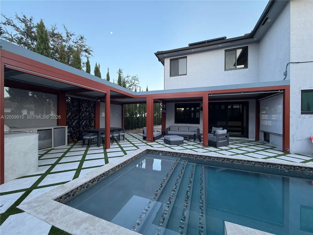 13661 SW 160th Ct Miami, FL 33196