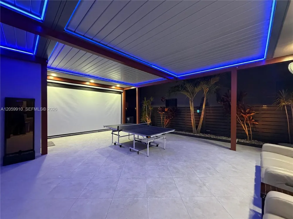 13661 SW 160th Ct Miami, FL 33196