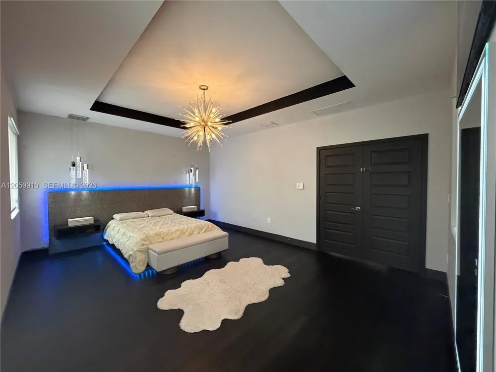 13661 SW 160th Ct Miami, FL 33196