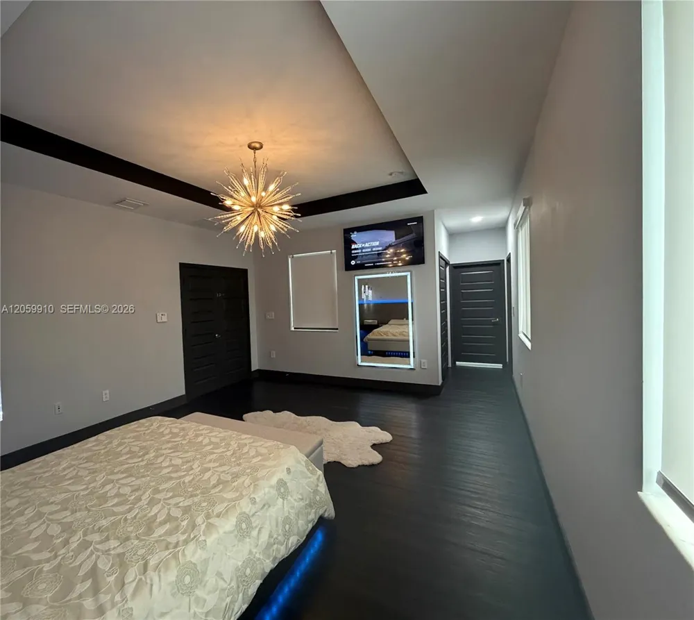 13661 SW 160th Ct Miami, FL 33196
