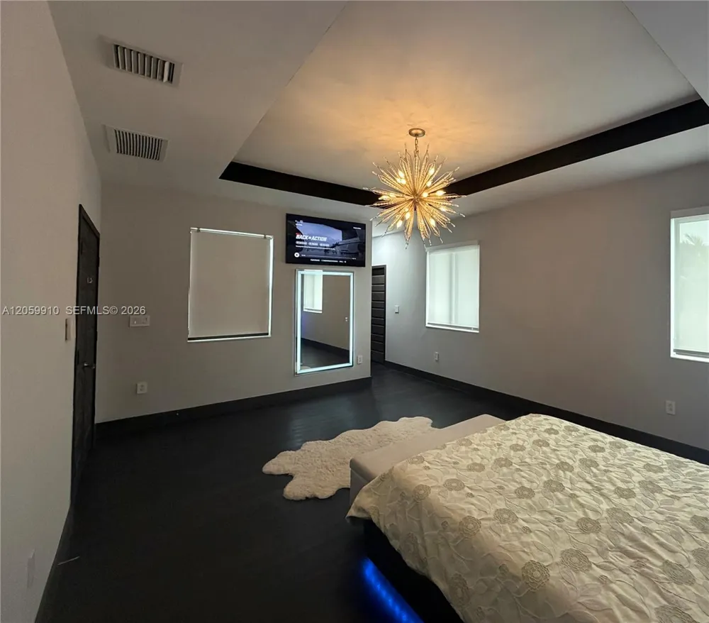 13661 SW 160th Ct Miami, FL 33196
