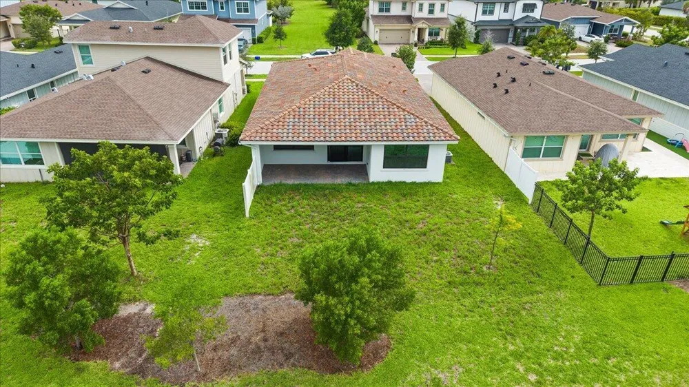 19667 Rugged Trunk Trail Loxahatchee, FL 33470