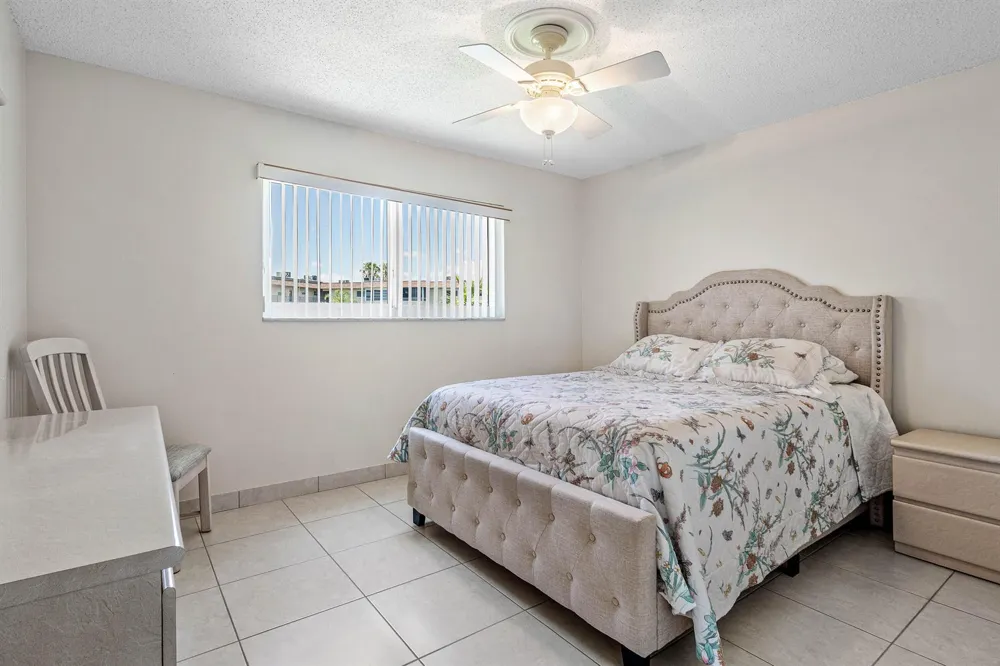 721 LORI DRIVE #208 Palm Springs, FL 33461