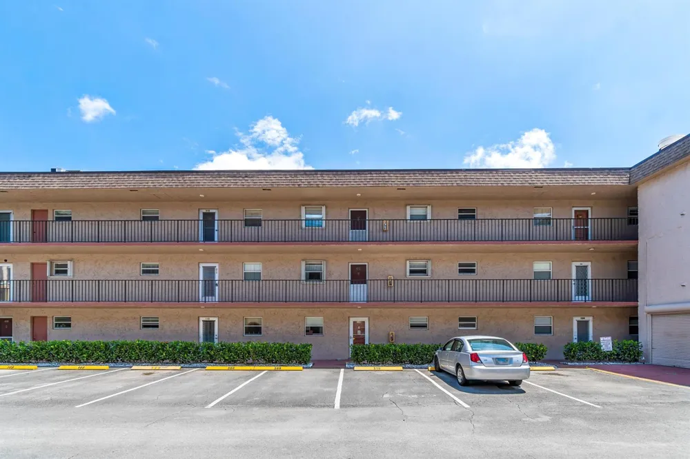 721 LORI DRIVE #208 Palm Springs, FL 33461