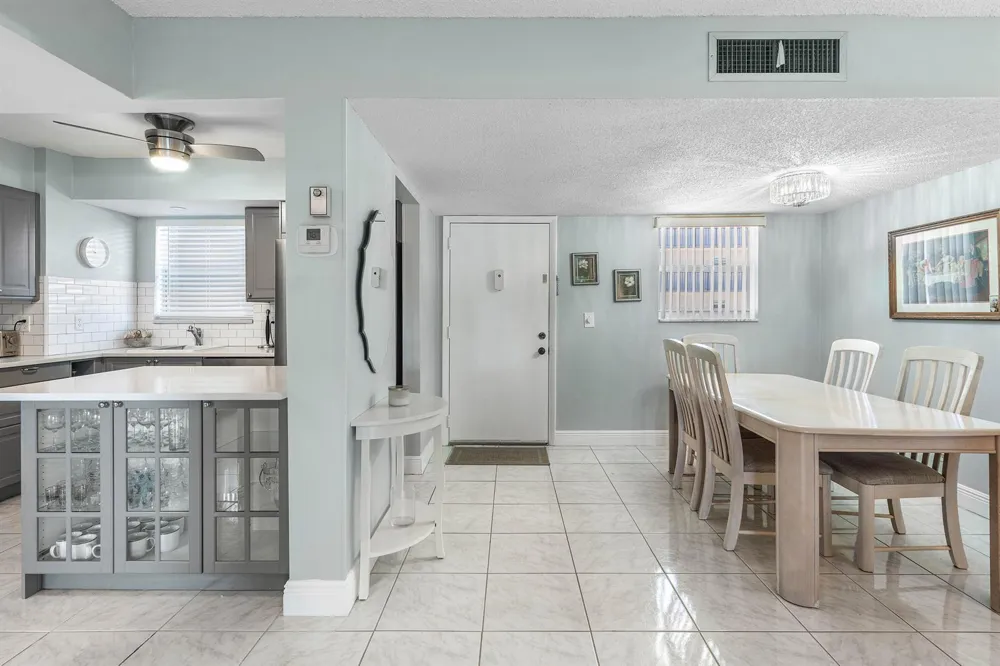 721 LORI DRIVE #208 Palm Springs, FL 33461