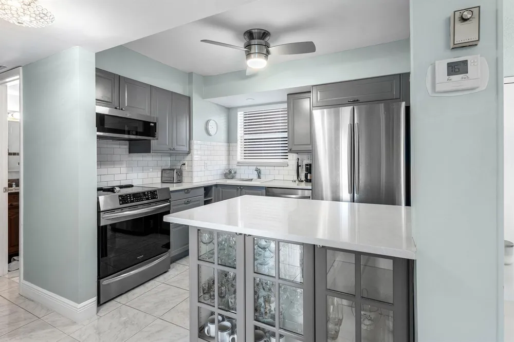 721 LORI DRIVE #208 Palm Springs, FL 33461