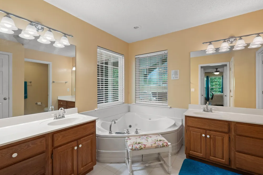 9369 Hopi Trail Ooltewah, TN 37363