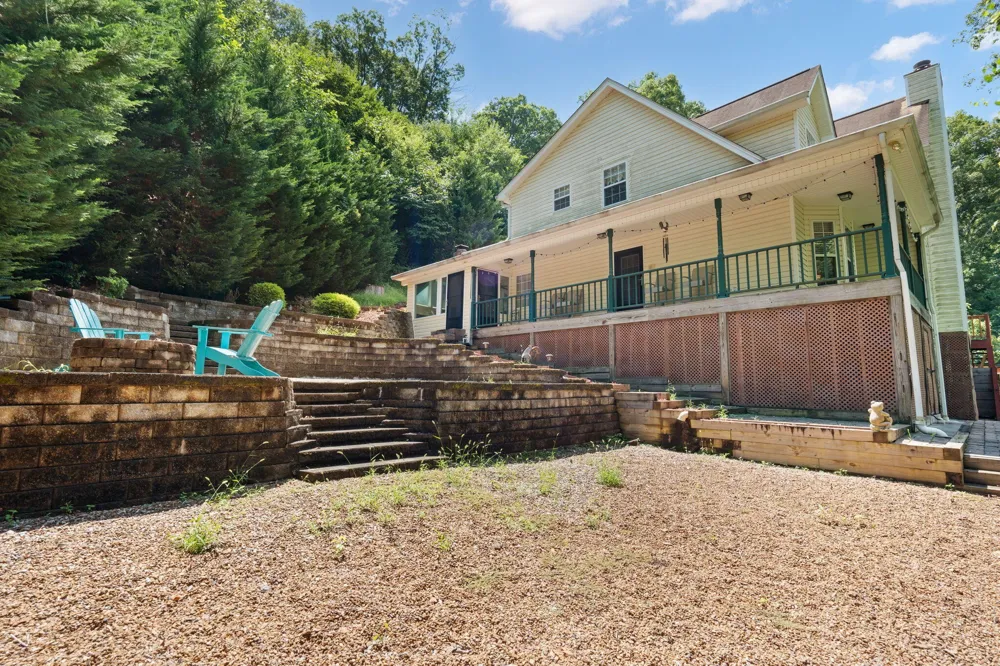 9369 Hopi Trail Ooltewah, TN 37363