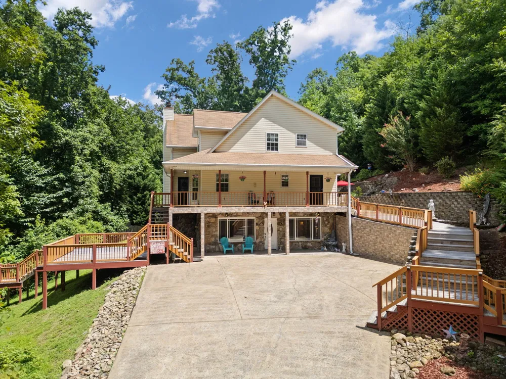 9369 Hopi Trail Ooltewah, TN 37363