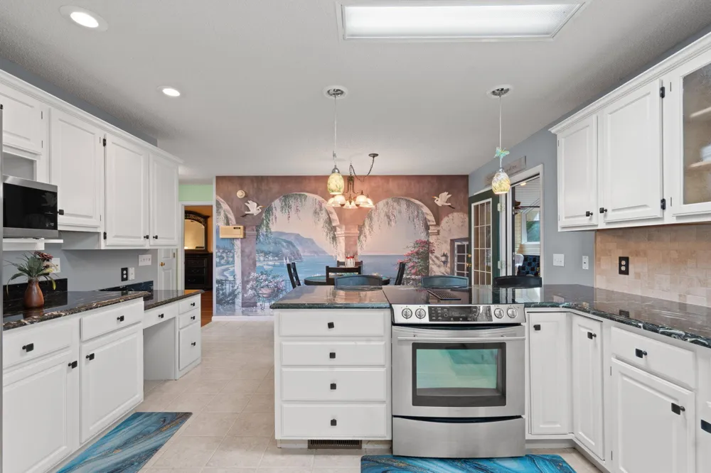 9369 Hopi Trail Ooltewah, TN 37363