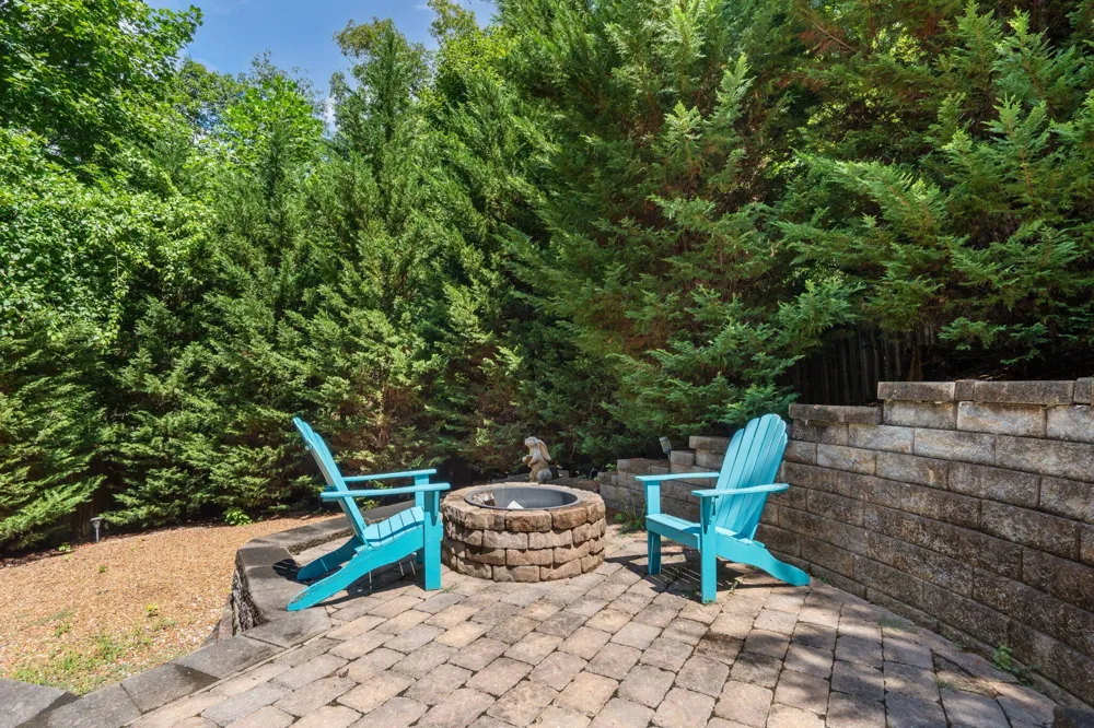 9369 Hopi Trail Ooltewah, TN 37363