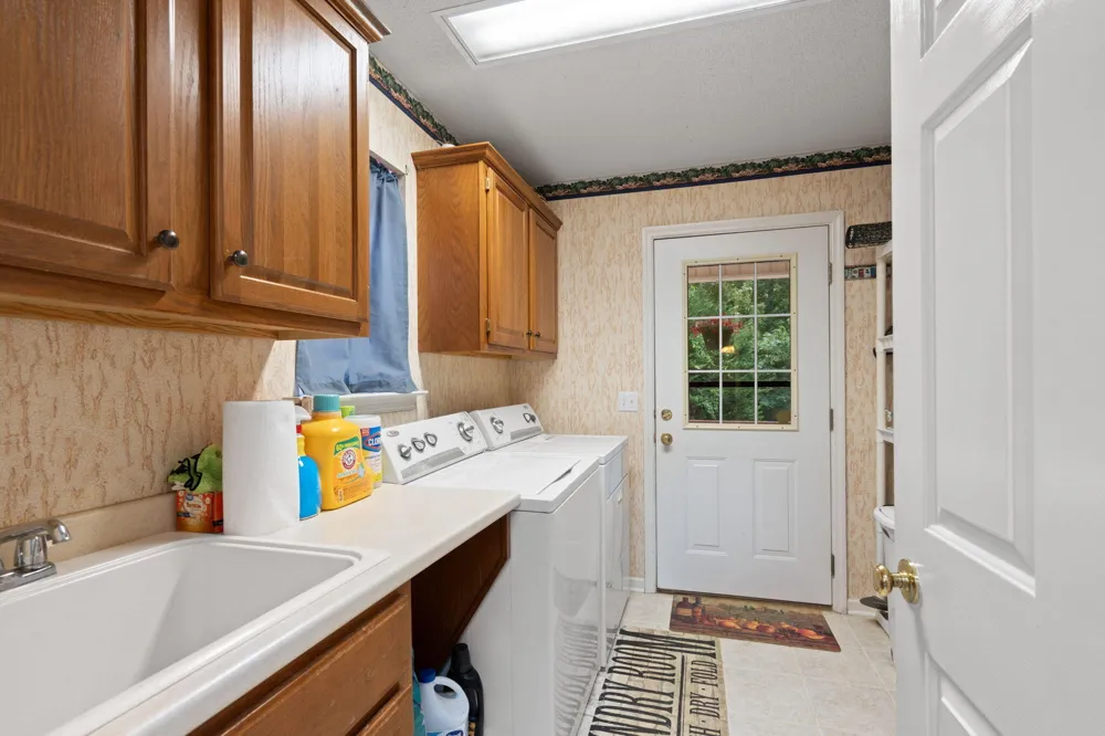 9369 Hopi Trail Ooltewah, TN 37363