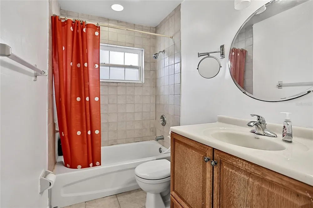550 ARAPAHO TRAIL Maitland, FL 32751
