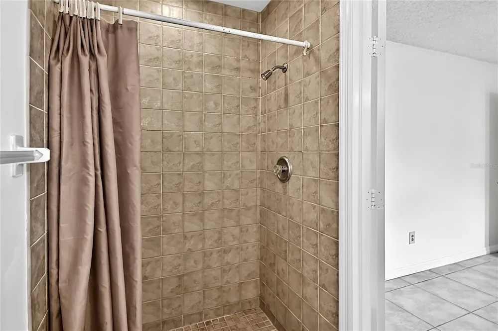 550 ARAPAHO TRAIL Maitland, FL 32751