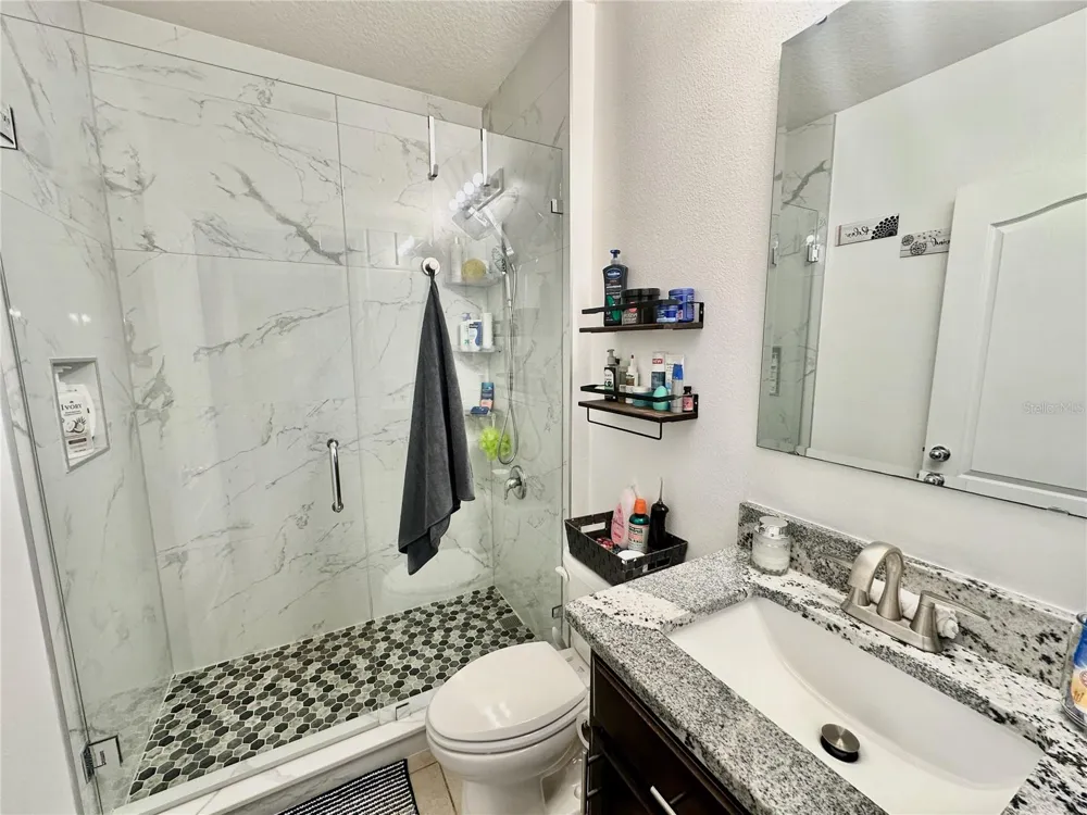 1976 VAN BUREN LOOP Auburndale, FL 33823