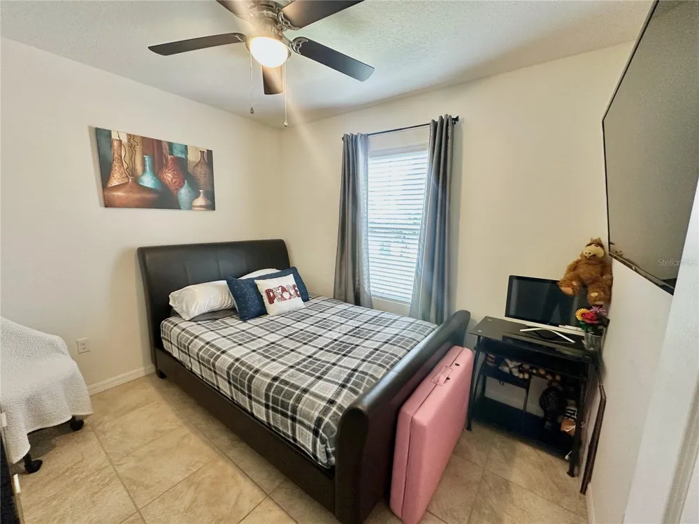 1976 VAN BUREN LOOP Auburndale, FL 33823