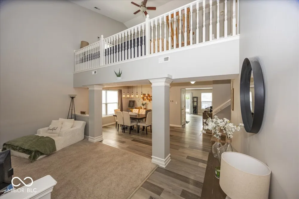 8867 White Tail Trail McCordsville, IN 46055