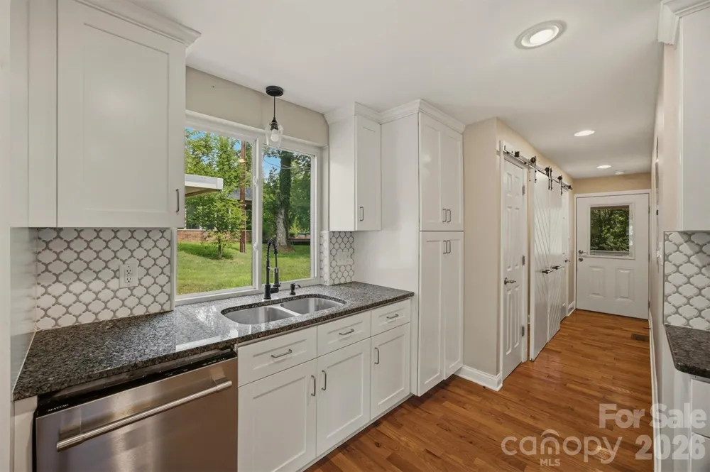 1515 Berkley Street SW Lenoir, NC 28645