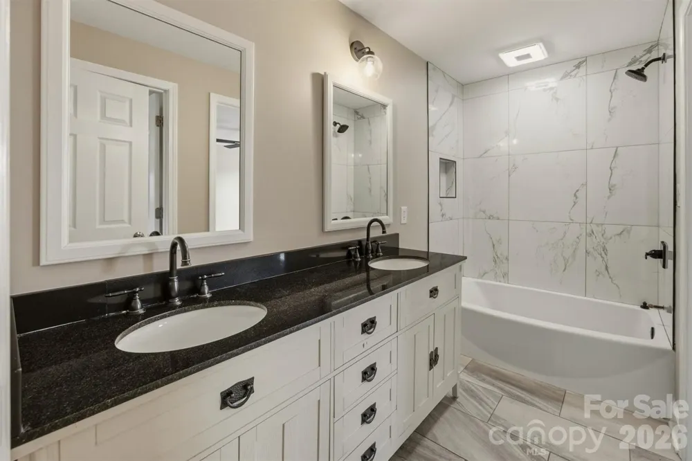 1515 Berkley Street SW Lenoir, NC 28645