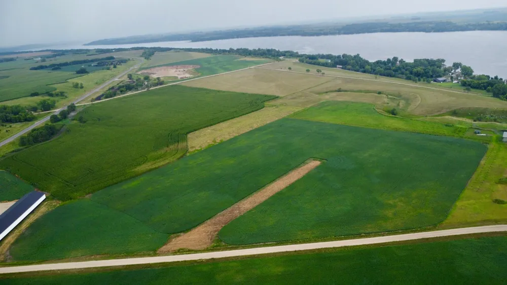 13773 Bernard Avenue Big Stone City, SD 57216