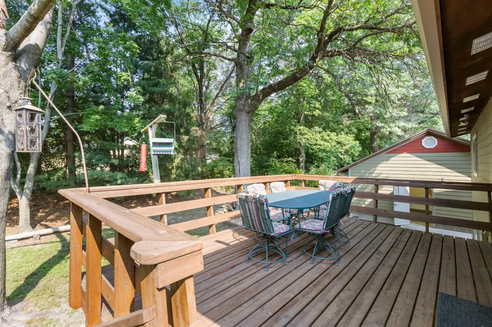 13 Woodcrest Drive Circle Pines, MN 55014