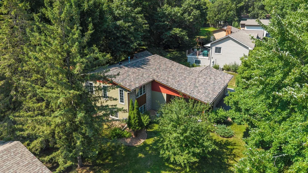 13 Woodcrest Drive Circle Pines, MN 55014
