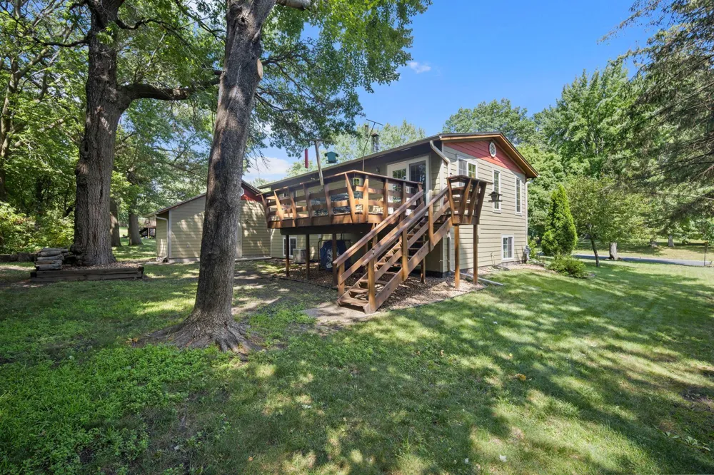 13 Woodcrest Drive Circle Pines, MN 55014