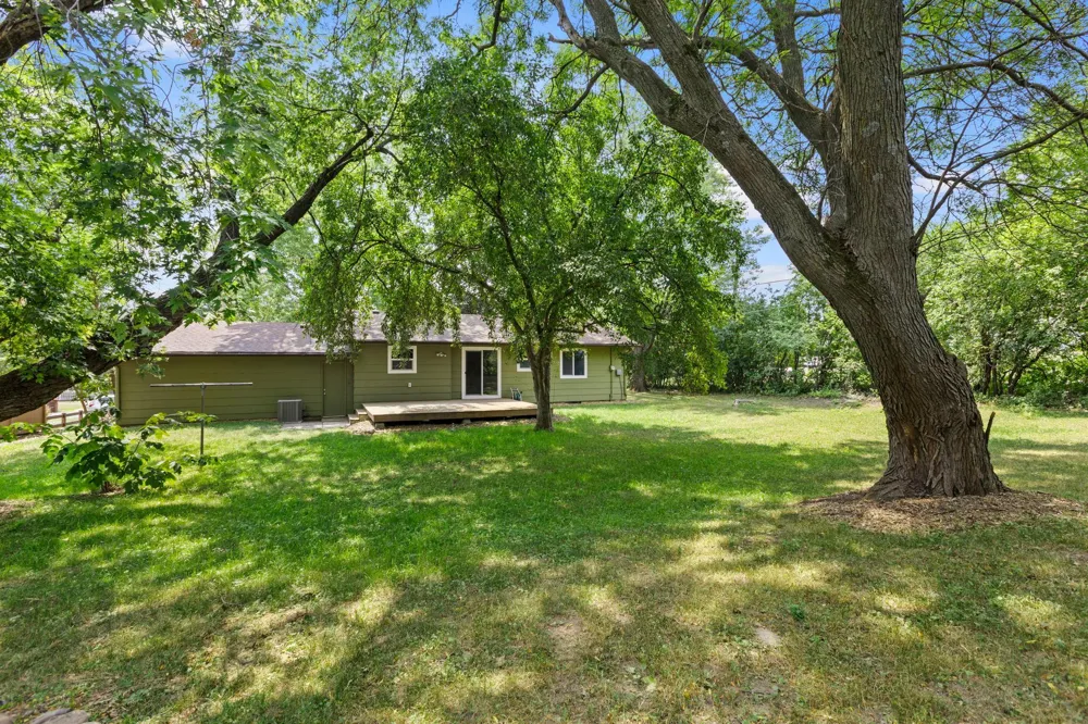2865 Upper 79th Court E Inver Grove Heights, MN 55076