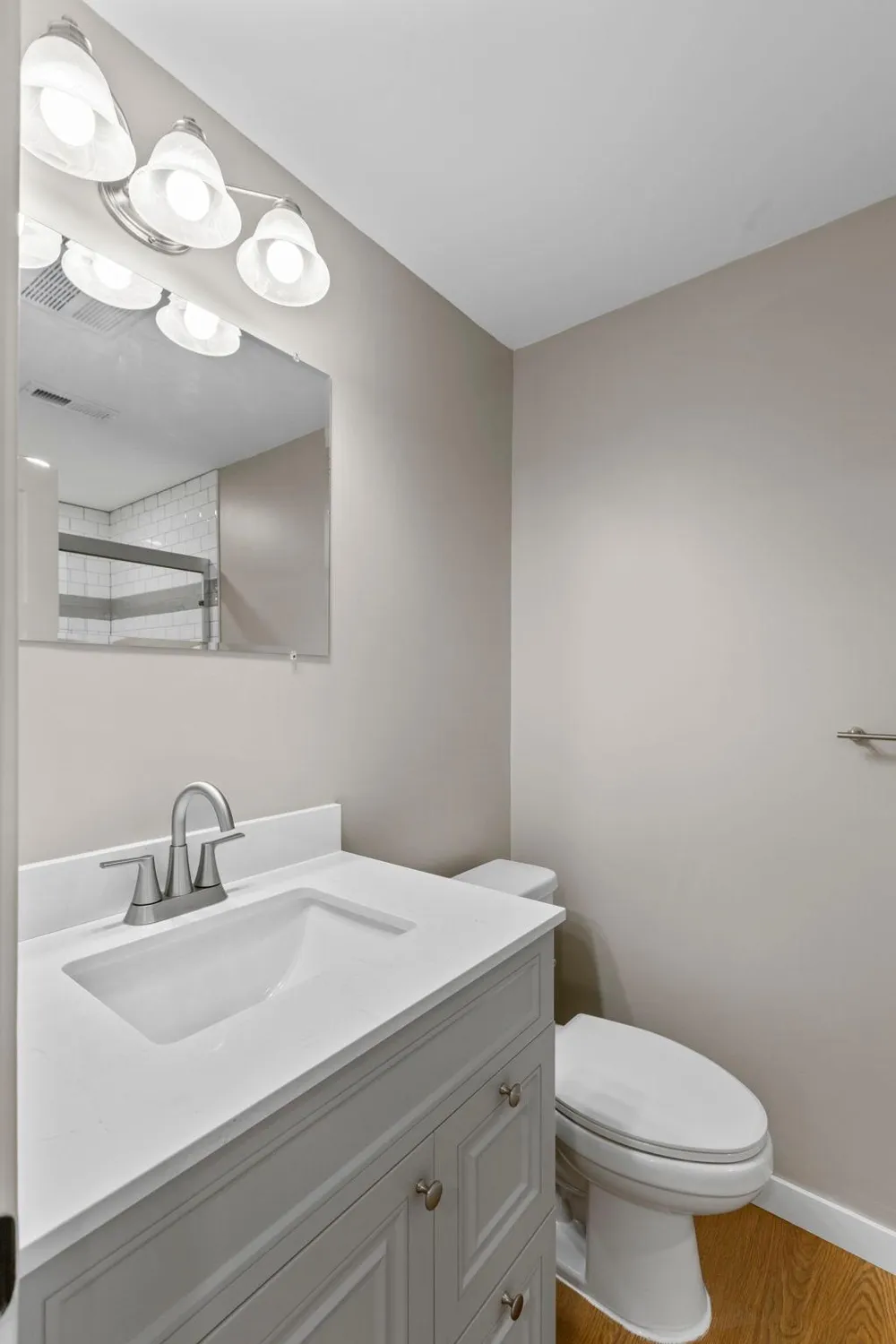 2865 Upper 79th Court E Inver Grove Heights, MN 55076