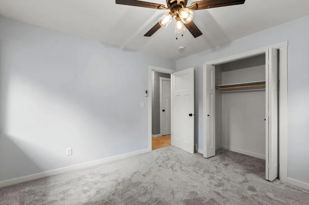 2865 Upper 79th Court E Inver Grove Heights, MN 55076