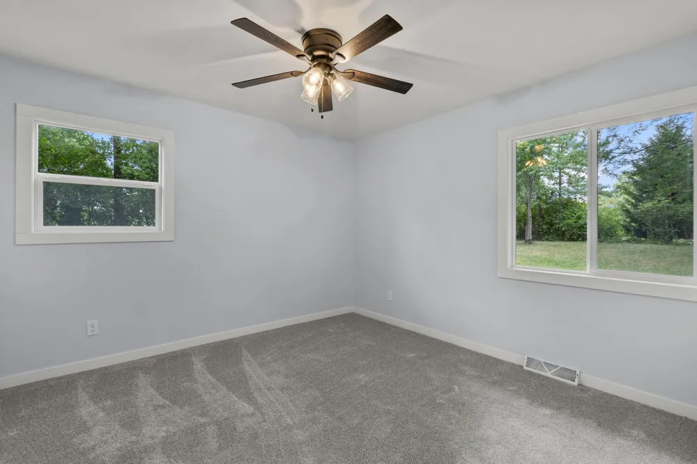 2865 Upper 79th Court E Inver Grove Heights, MN 55076