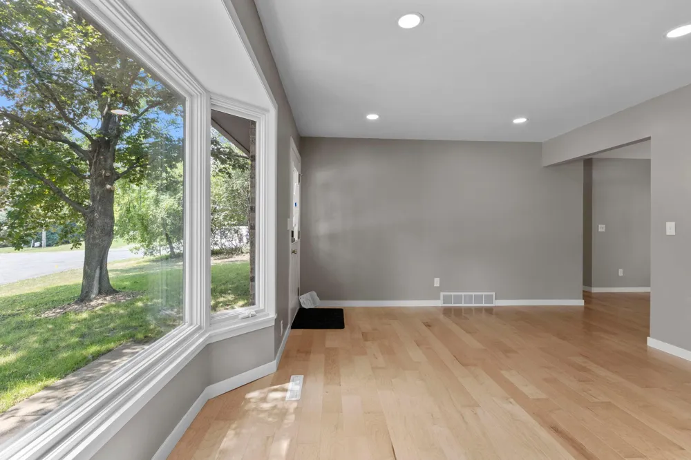 2865 Upper 79th Court E Inver Grove Heights, MN 55076