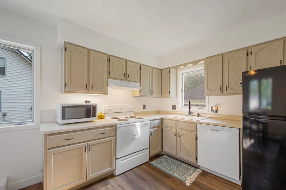 200 First Avenue SE Mapleton, MN 56065