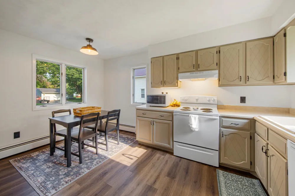 200 First Avenue SE Mapleton, MN 56065