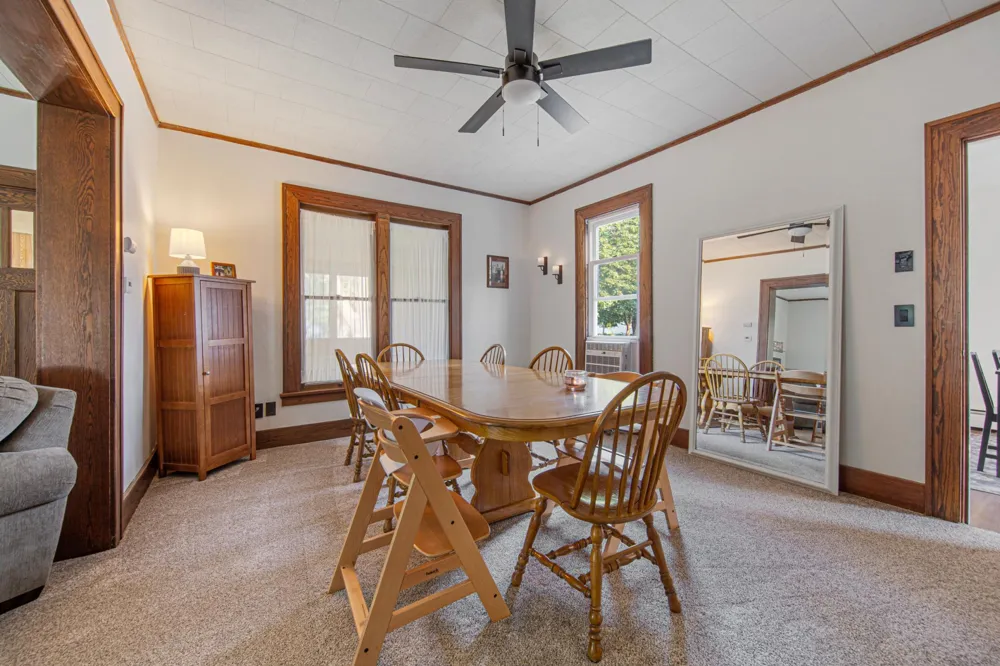 200 First Avenue SE Mapleton, MN 56065