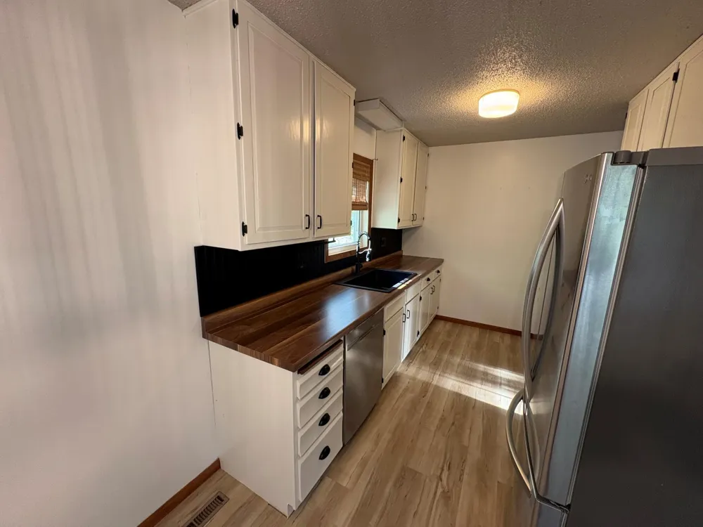 406 Noland Avenue Hayward, MN 56043