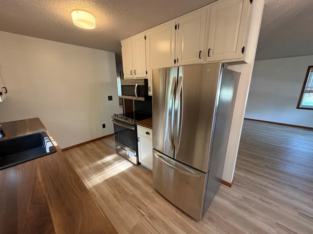 406 Noland Avenue Hayward, MN 56043
