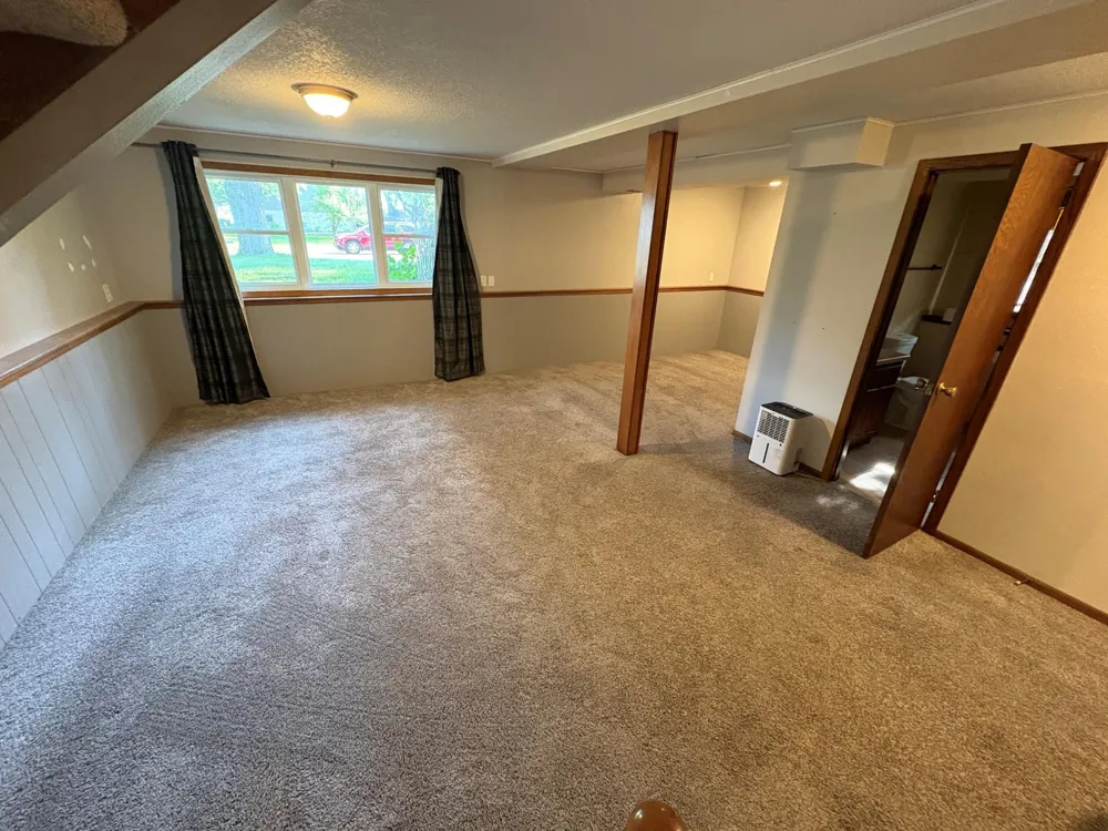406 Noland Avenue Hayward, MN 56043
