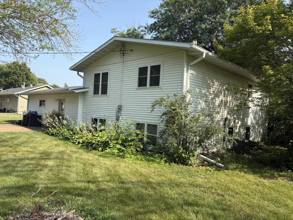 406 Noland Avenue Hayward, MN 56043
