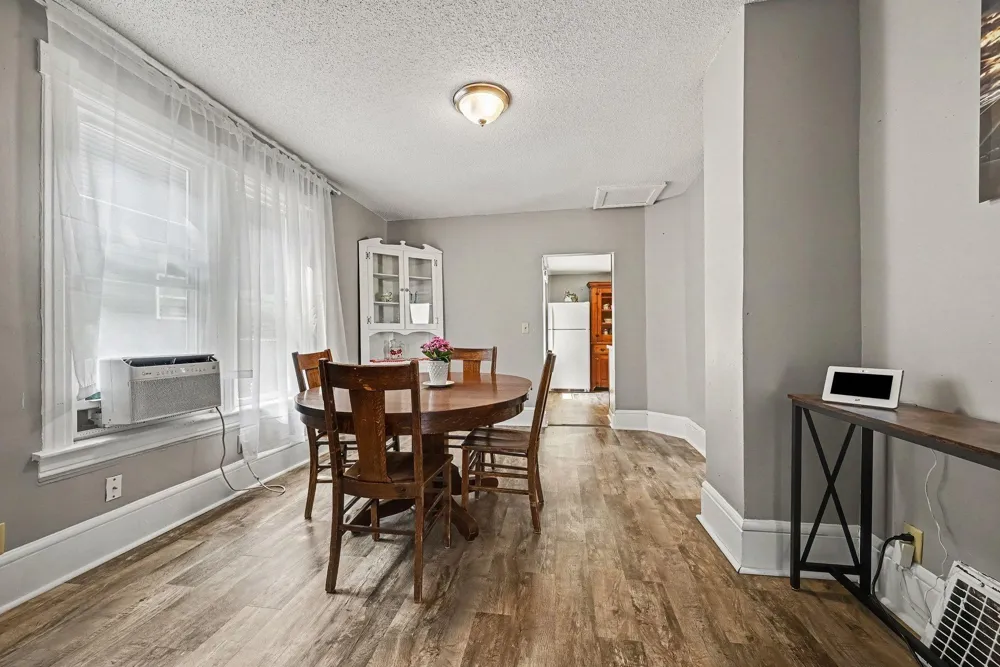 144 3rd Avenue S South Saint Paul, MN 55075