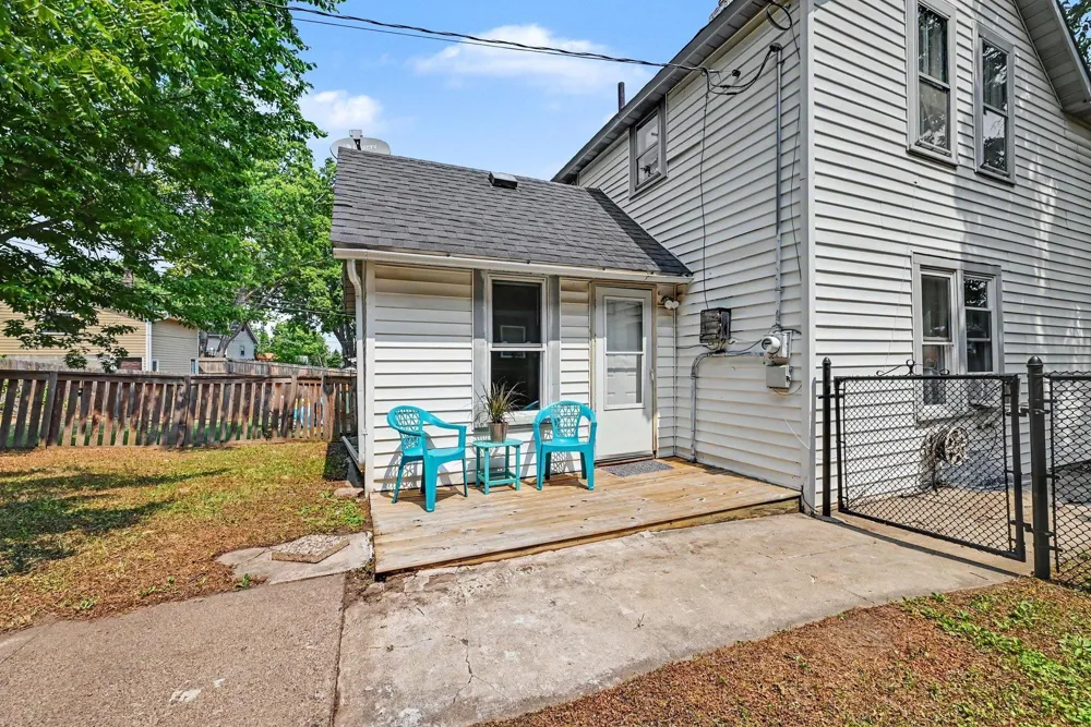 144 3rd Avenue S South Saint Paul, MN 55075