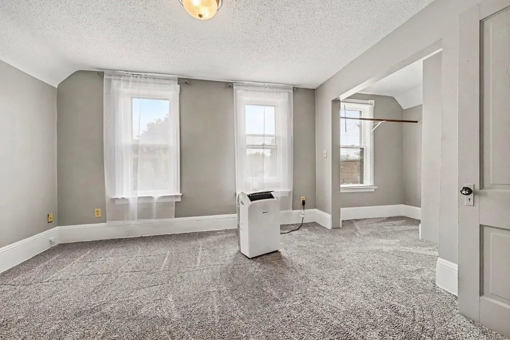144 3rd Avenue S South Saint Paul, MN 55075