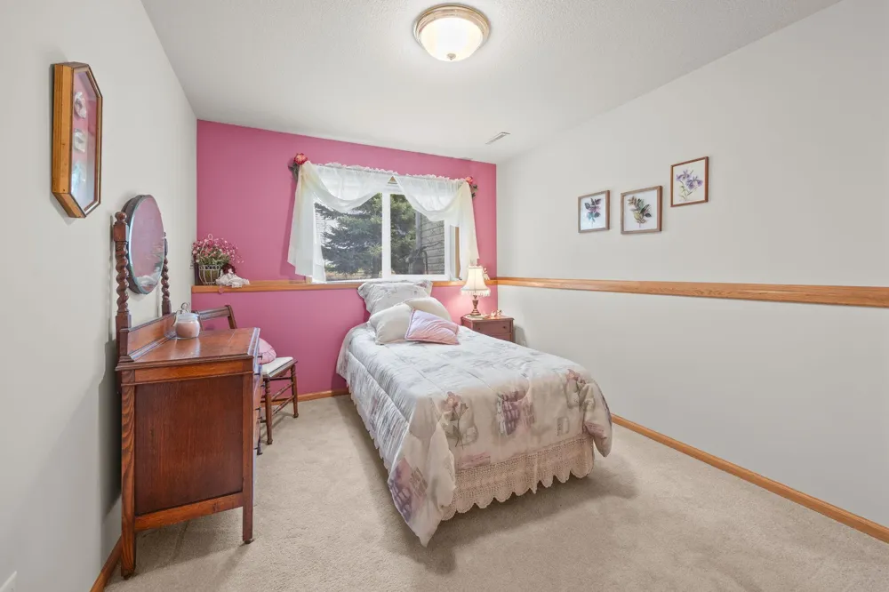 805 3rd Avenue NW Buffalo, MN 55313