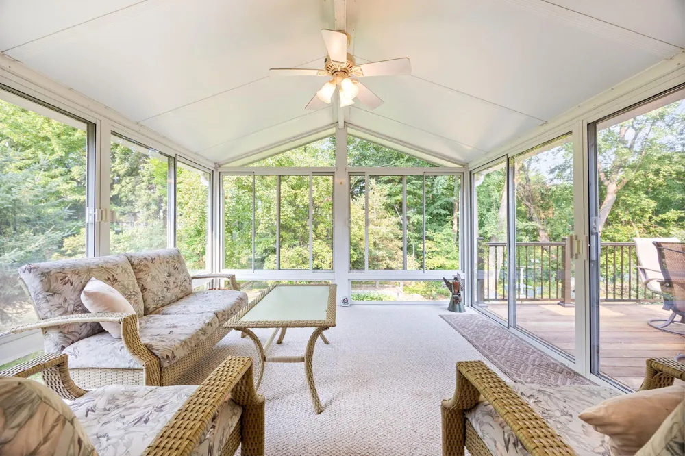 805 3rd Avenue NW Buffalo, MN 55313