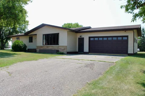 506 Lincoln Avenue W